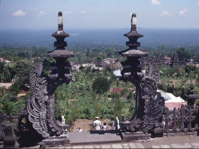 1999 bali